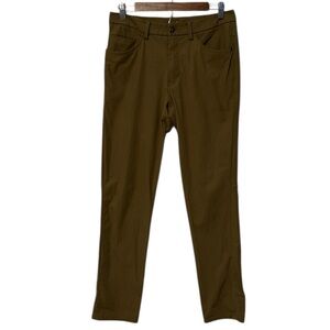 Lululemon ABC Pant Men 30x32 Tan Classic Fit Warpstreme Stretch Chino LM5335SE